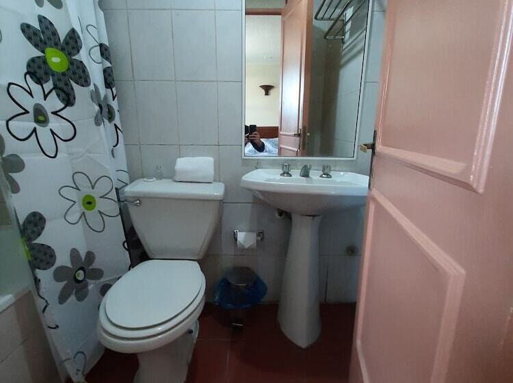 اتاق استاندارد, Nativo Hotel Y Cafeteria