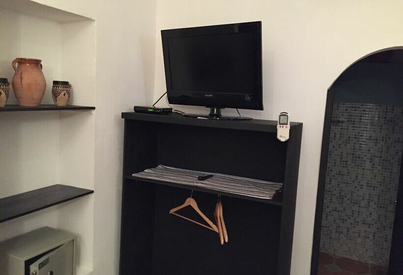 اتاق استاندارد, Dar Rif Kebdani