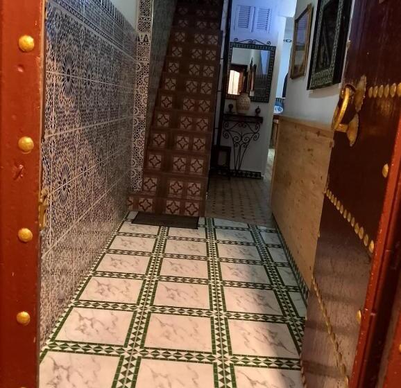 آپارتمان 1 خوابه, Dar Rif Kebdani