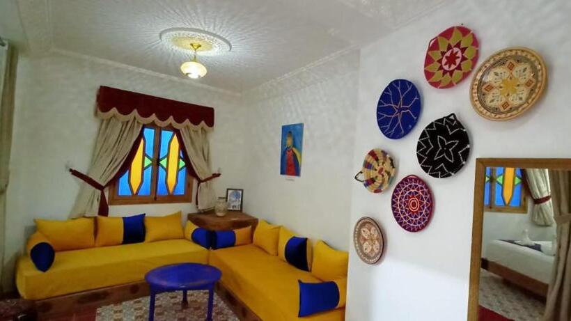 سوییت لوکس, Dar Rif Kebdani