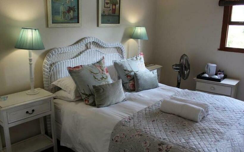 חדר משפחתי, Kearsney Manor