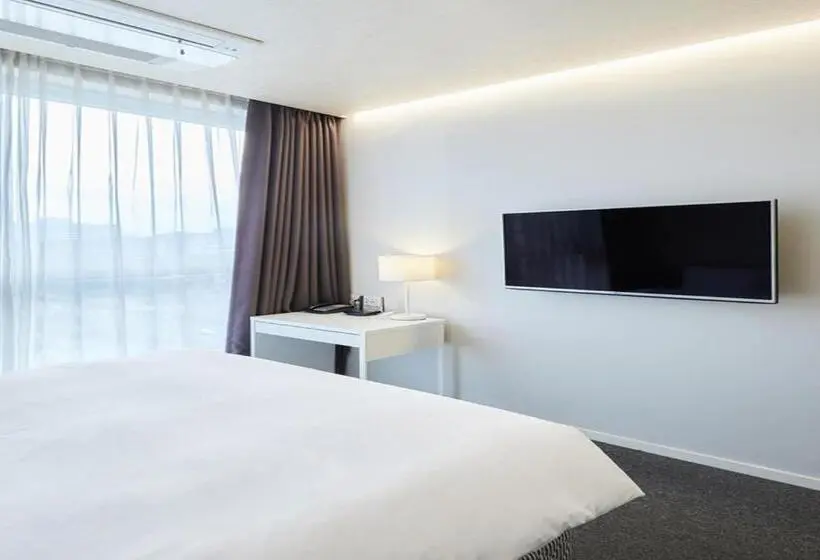 اتاق سوپریور, Grand City Hotel Changwon