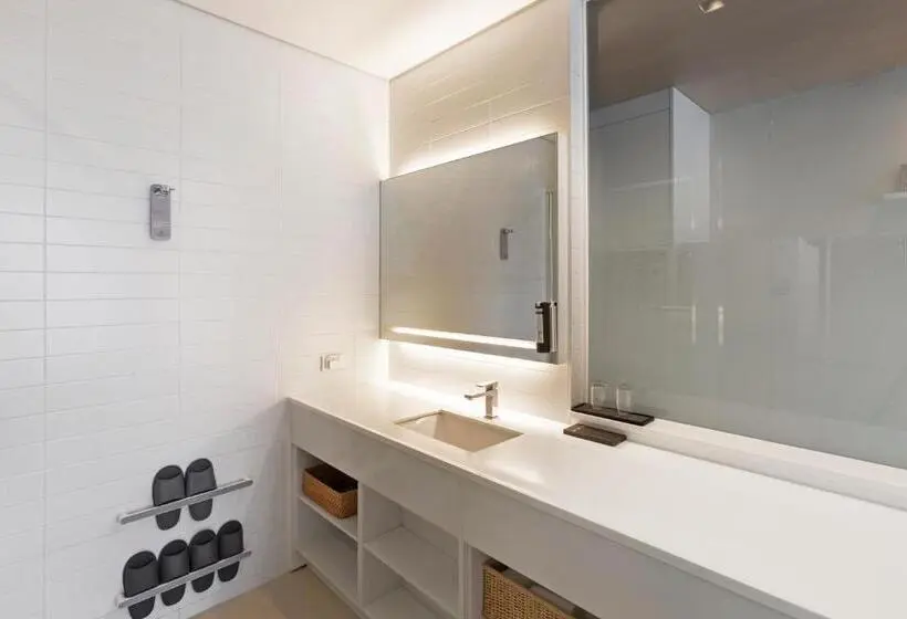 اتاق استاندارد سه نفره, Grand City Hotel Changwon