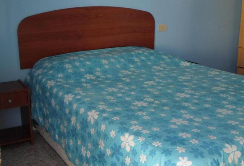 Номер Стандарт, Hostal Playa Brava