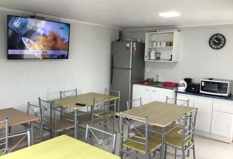 Номер Стандарт, Hostal Playa Brava