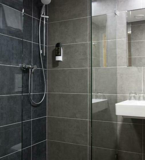 Cameră Standard, Atrium