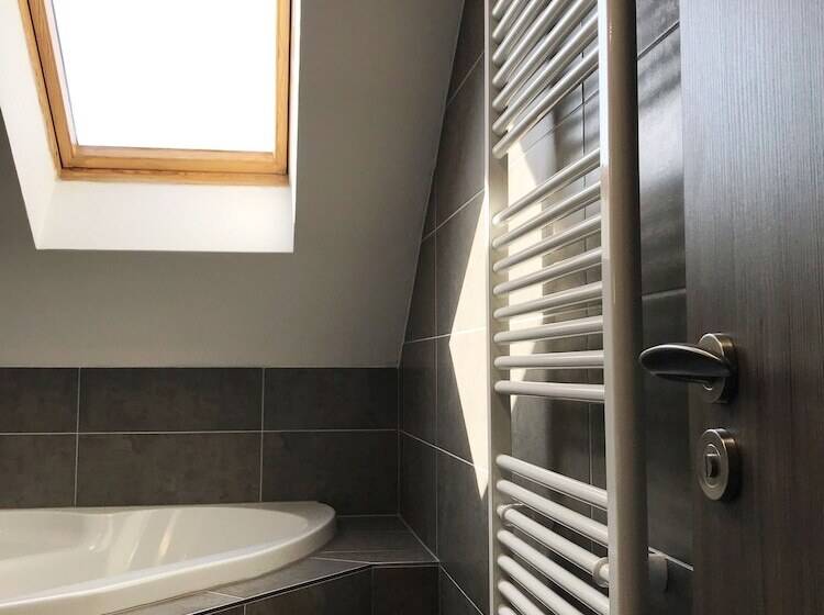 豪华房间, Atrium