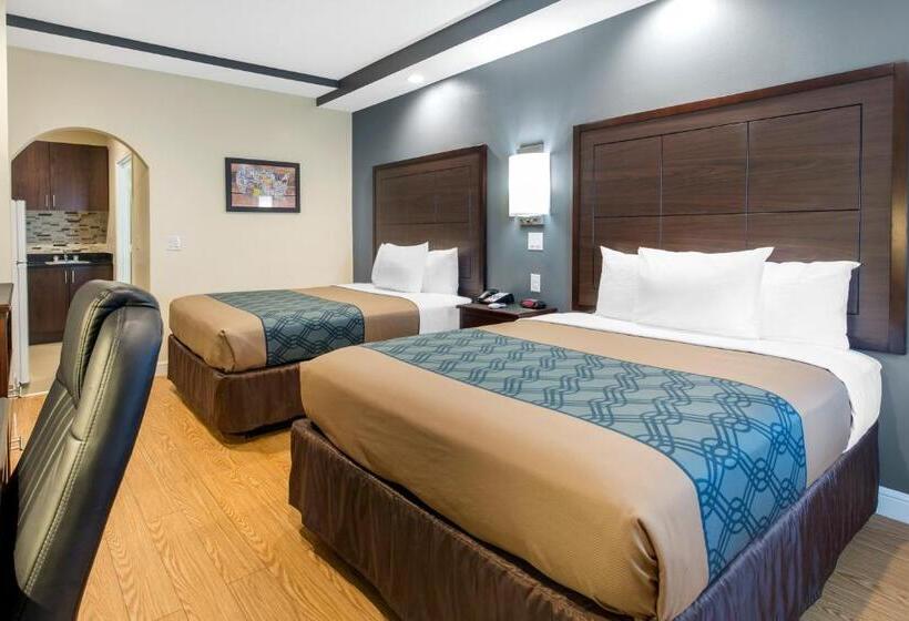 غرفة ديلوكس عائلية, Econo Lodge Inn & Suites Houston Willowbrook