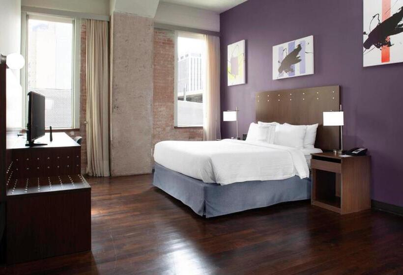 غرفة قياسية سرير كينج, Fairfield Inn & Suites By Marriott Dallas Downtown