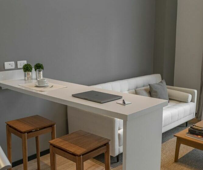 스탠다드 룸, Five Hotel & Residences