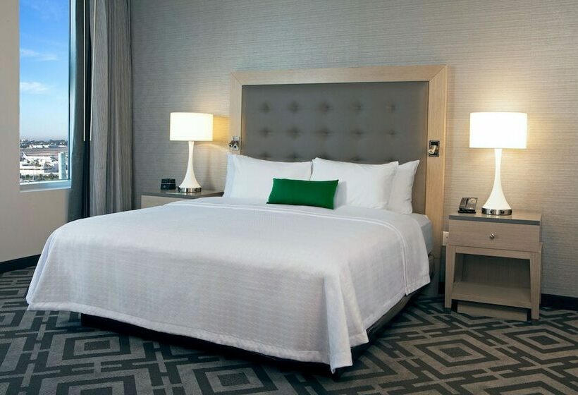 Люкс Адаптированный для Инвалидов, Homewood Suites By Hilton Los Angeles International Airport