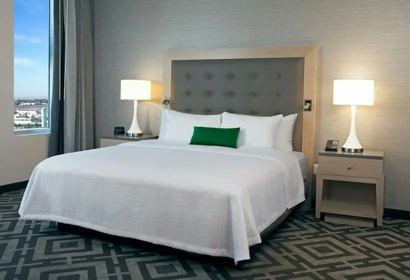 سوئیت برای معلولان, Homewood Suites By Hilton Los Angeles International Airport