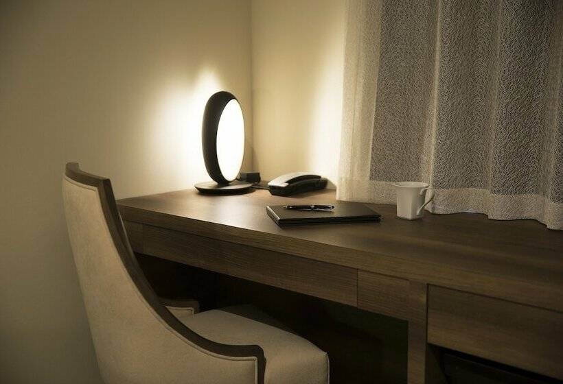 اتاق استاندارد, Keihan Yodoyabashi