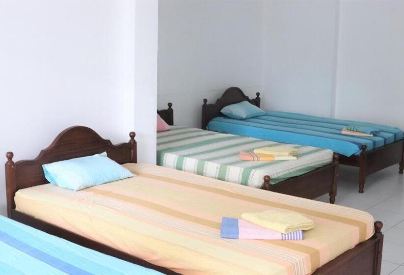 Семейный Номер, Long Beach Guest House