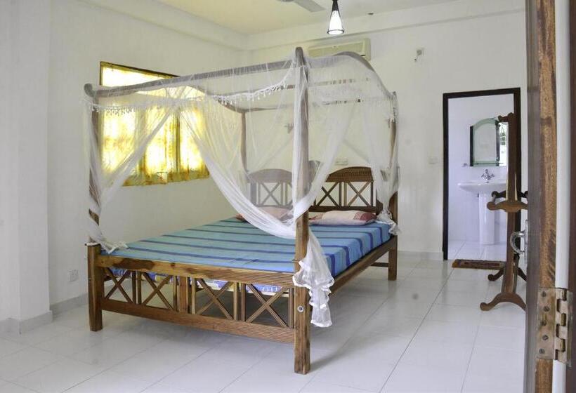 Номер Стандарт, Long Beach Guest House