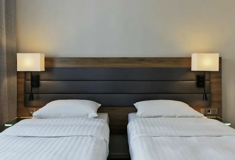 Standard-huone, Moxy Vienna Airport