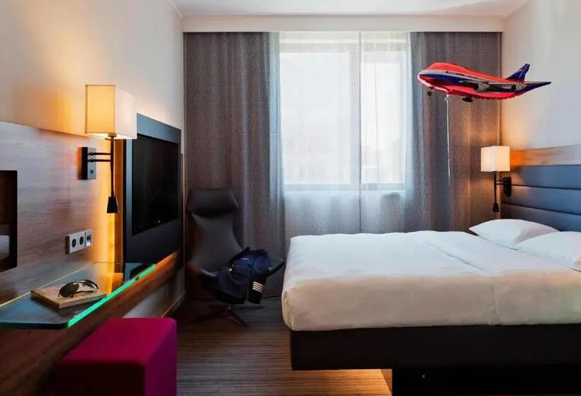 Standard-huone, Moxy Vienna Airport