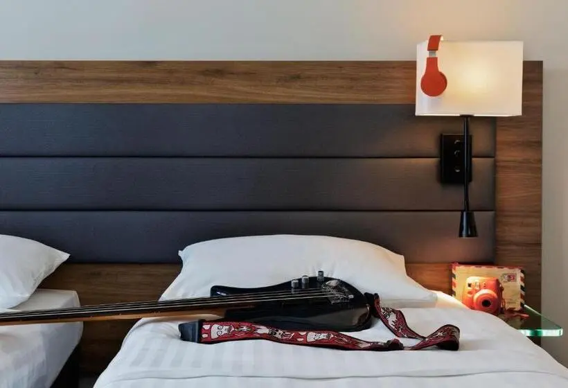 Standard-huone, Moxy Vienna Airport