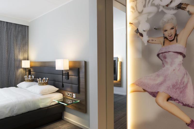 اتاق خانوادگی, Moxy Vienna Airport