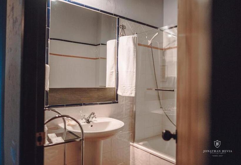 Номер Стандарт, Paraje Del Asturcon   Adults Only