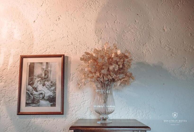 Люкс, Paraje Del Asturcon   Adults Only