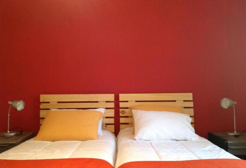 Quarto Standard Casa de Banho Partilhada, Pontoval B&b