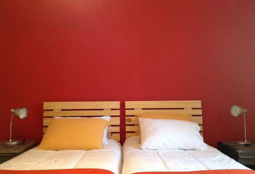 Quarto Standard Casa de Banho Partilhada, Pontoval B&b