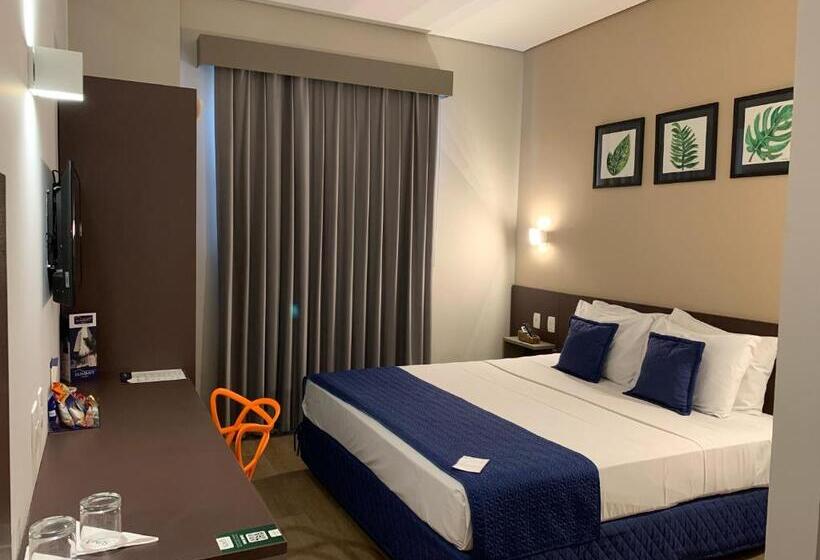 适合残疾人使用的标准间, Summit Suítes Pindamonhangaba