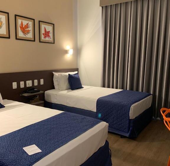 高级三人间, Summit Suítes Pindamonhangaba