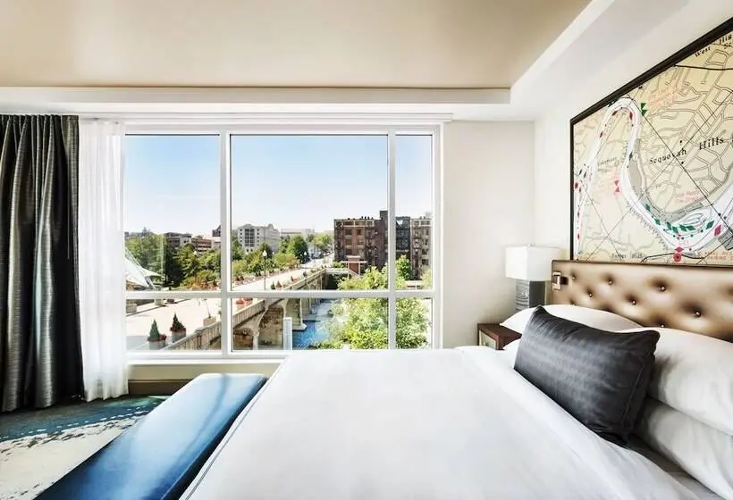 Premium Room City View, The Tennessean Personal Luxury