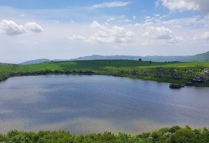 کابین, Sakit Gol   Silent Lake