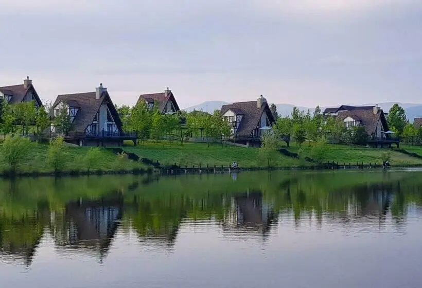 کابین, Sakit Gol   Silent Lake