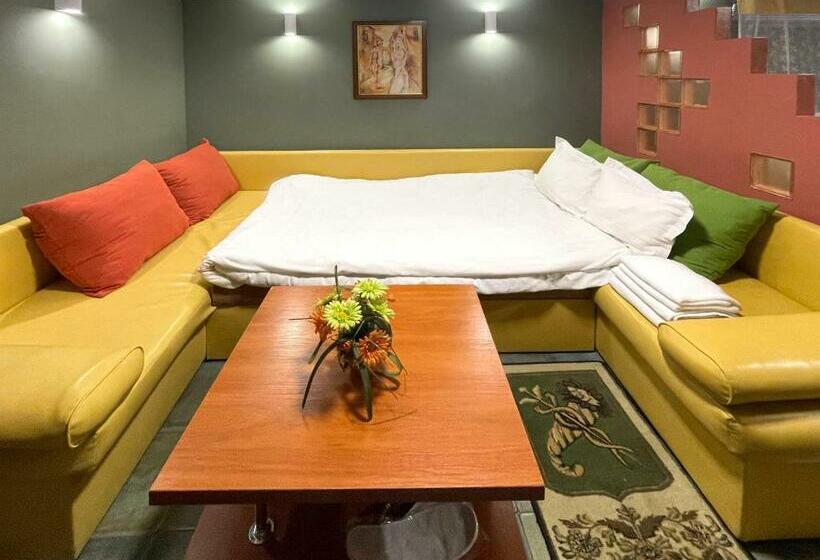 اتاق استاندارد, Economy Room In Hotel Eney