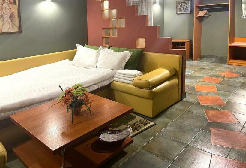 اتاق استاندارد, Economy Room In Hotel Eney