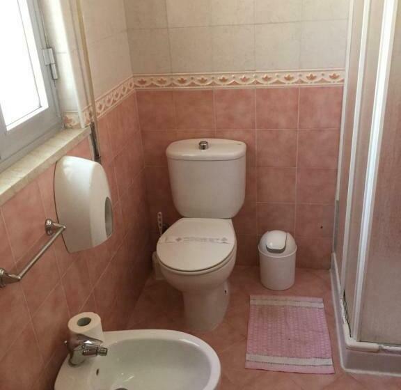 חדר סטנדרט, Rudy Arenaile