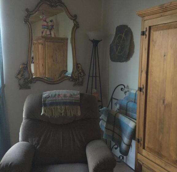 غرفة ديلوكس فردية, Spur Cross Inn