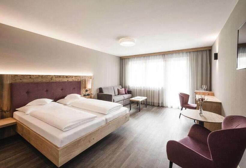 جناح مطلّ علي الحديقة, Familienhotel Viktoria