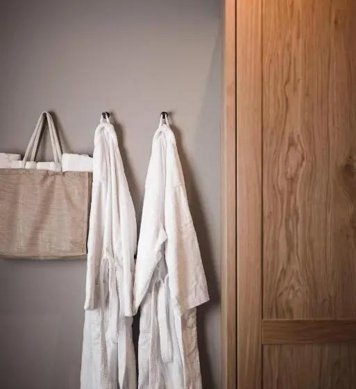 Sviitti Puutarhanäkymä, Familienhotel Viktoria