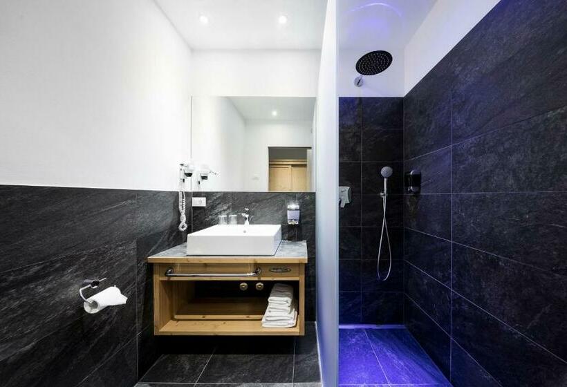 חדר סופריור, Alpenhof