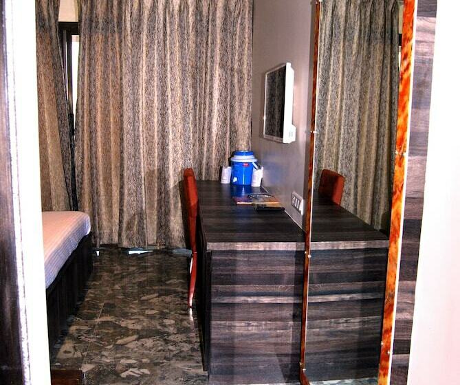 חדר פרמיום, Apaar