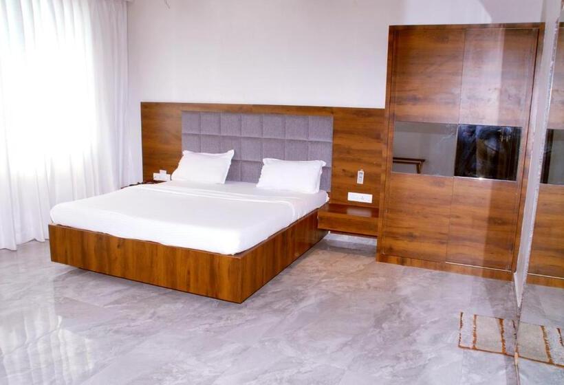 חדר פרמיום, Apaar