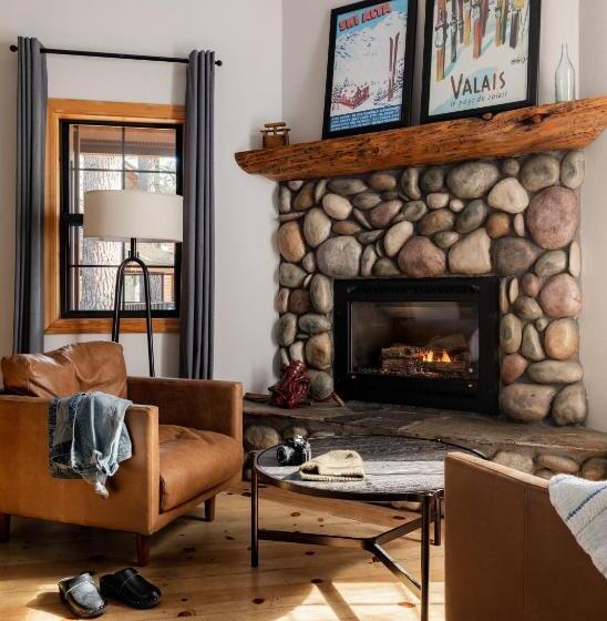 خانه 1 خوابه, Black Bear Lodge