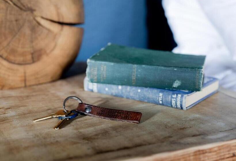 خانه 1 خوابه, Black Bear Lodge