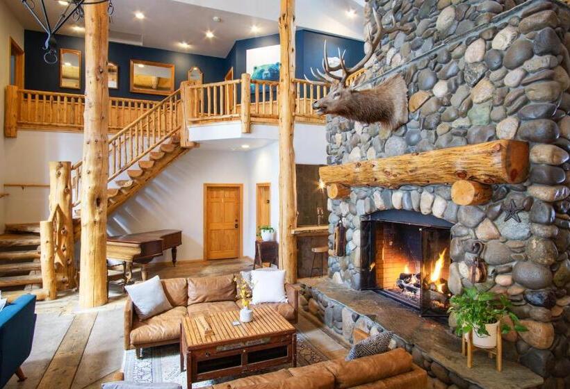 اتاق لوکس با تخت بزرگ, Black Bear Lodge