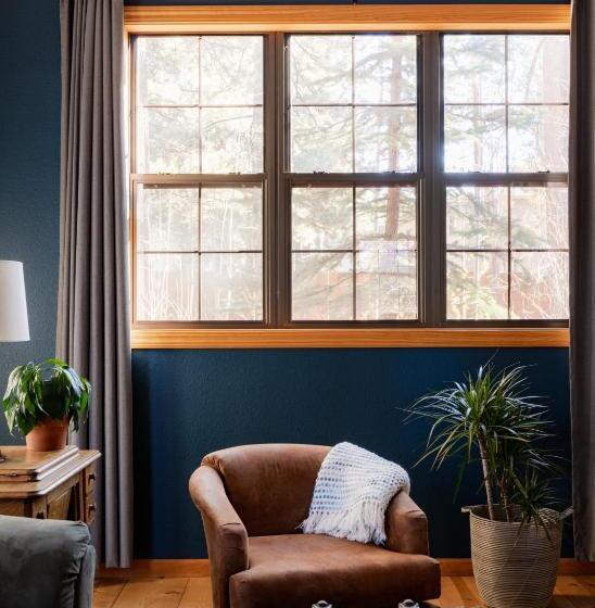 خانه 1 خوابه, Black Bear Lodge