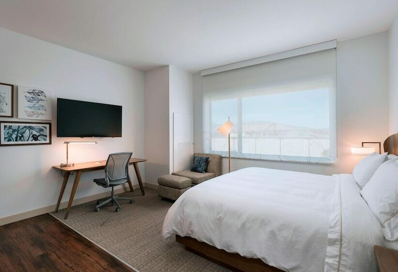 Студия Стандарт Двуспальная Кровать, Element Palmdale