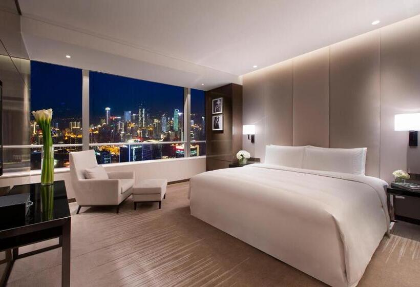 سوییت, Niccolo Chongqing