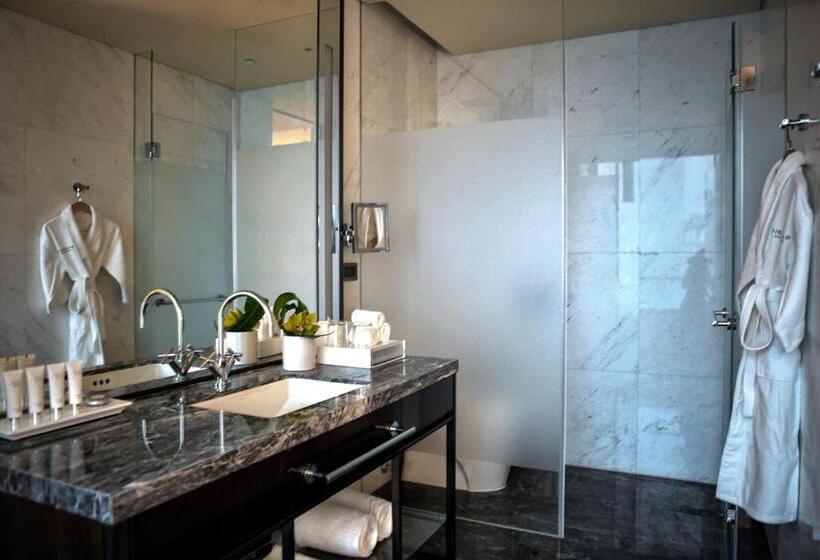 اتاق سوپریور, Niccolo Chongqing