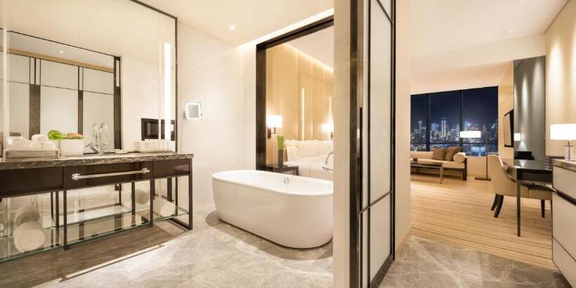 اتاق استاندارد با تخت بزرگ, Niccolo Chongqing