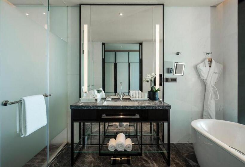 اتاق استاندارد با تخت بزرگ, Niccolo Chongqing